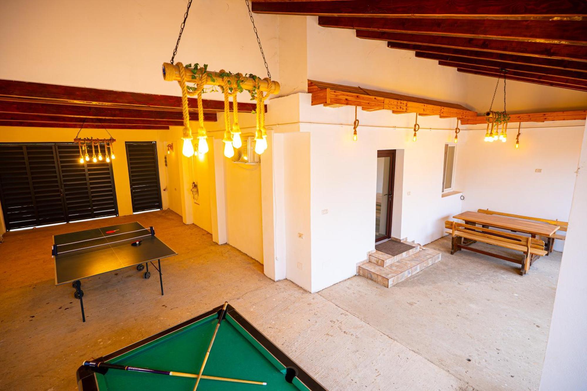 Vila Aly&Emy Caransebeş Exteriér fotografie