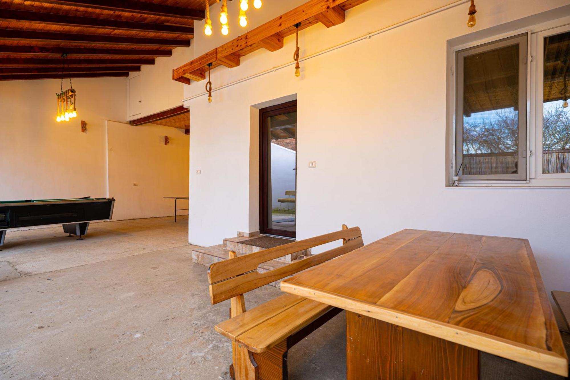 Vila Aly&Emy Caransebeş Exteriér fotografie